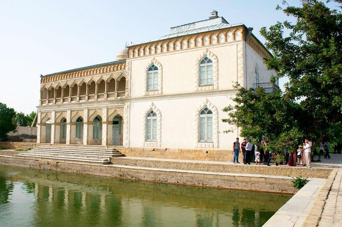 Ohun Caravan Sarai 18Th Century Old Hause Historical Unesco Heritage List 1 Minutes To Bukhara Old Town Square Est-Since 1826 For Walk In Guest Parking, Cozy Room, Best Location And Strong Wifi Exterior photo