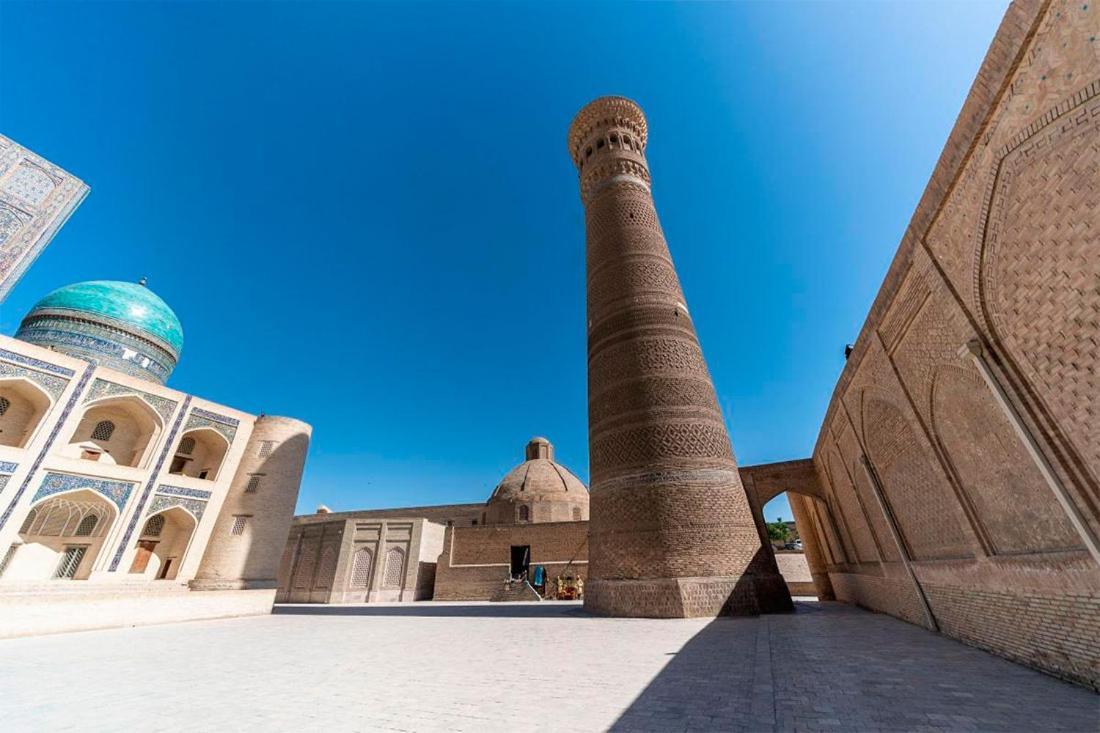 Ohun Caravan Sarai 18Th Century Old Hause Historical Unesco Heritage List 1 Minutes To Bukhara Old Town Square Est-Since 1826 For Walk In Guest Parking, Cozy Room, Best Location And Strong Wifi Exterior photo