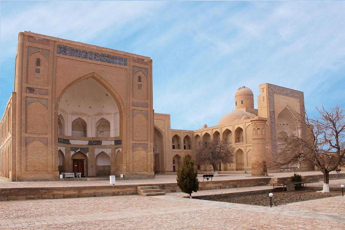 Ohun Caravan Sarai 18Th Century Old Hause Historical Unesco Heritage List 1 Minutes To Bukhara Old Town Square Est-Since 1826 For Walk In Guest Parking, Cozy Room, Best Location And Strong Wifi Exterior photo